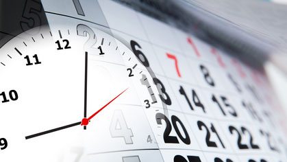 Image d'une horloge et d'un calendrier enfin de représenter la planification des horaires de travail